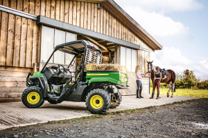 John Deere Gator XUV 560: l’utilitario crossover