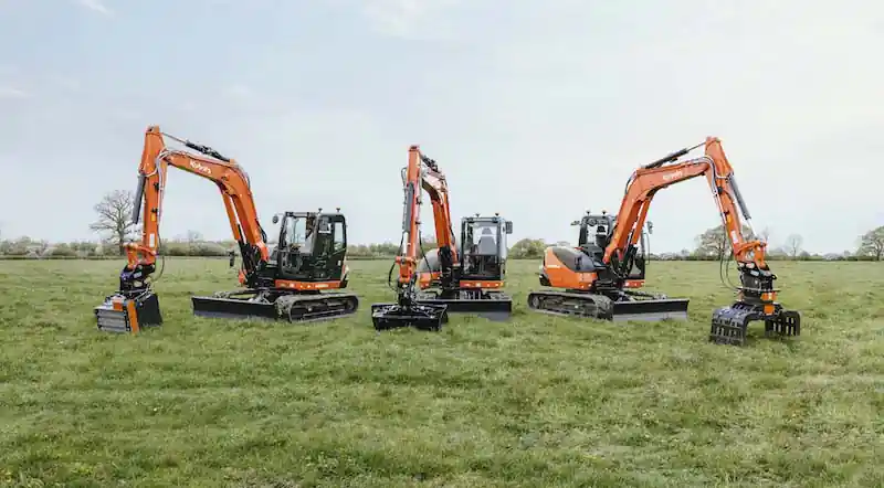 escavatore kubota kx085-5