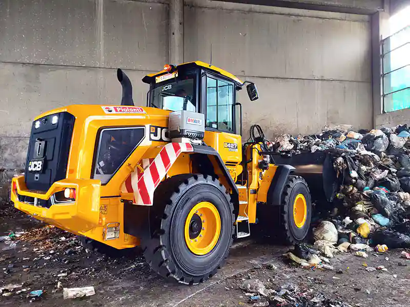 pala gommata jcb 427 ht