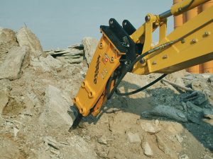 Indeco presenta la guida ragionata per lo scavo con i martelli demolitori